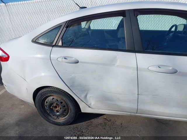 Aukcja sprzedaży 2015 Ford Fiesta Se, vin: 3FADP4BJ4FM188589, numer aukcji: 12574355