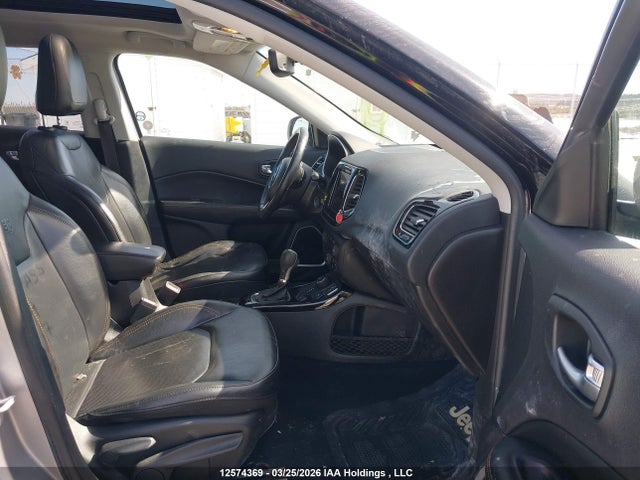 12574369 :رقم المزاد ، 3C4NJDCB9KT785356 vin ، 2019 Jeep Compass Limited مزاد بيع