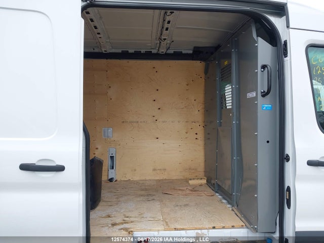 Продажа на аукционе авто 2025 Ford Transit-250 Cargo, vin: 1FTBR2C8XSKA35907, номер лота: 12574374