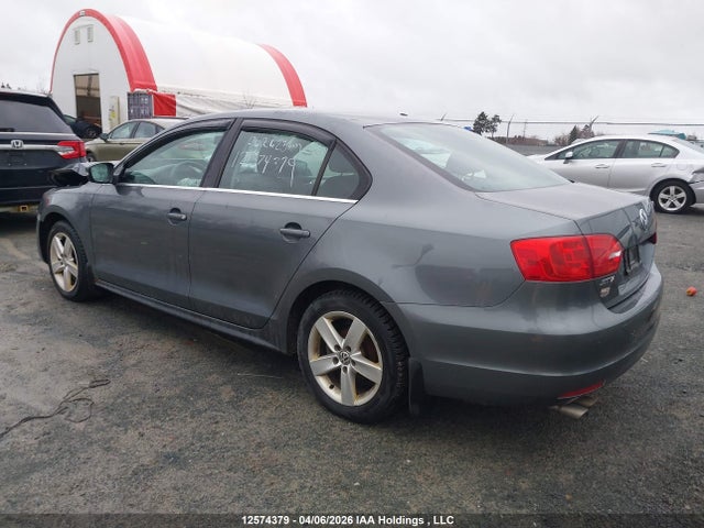 3VWD07AJ3EM276160 Volkswagen Jetta 1.8 Tsi Comfortline