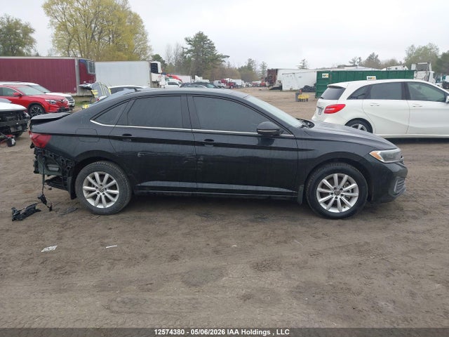 3VWGM7BU1PM046386 Volkswagen Jetta Highline
