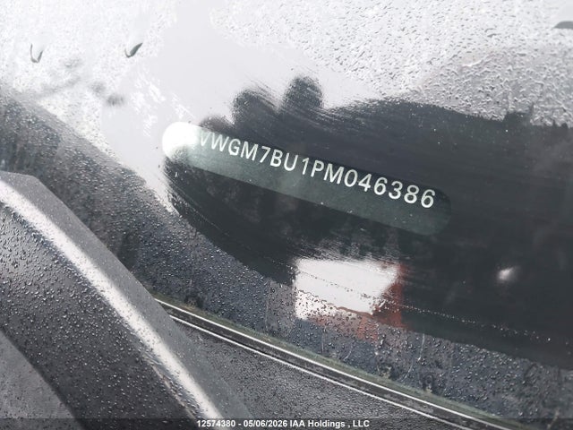 3VWGM7BU1PM046386 Volkswagen Jetta Highline