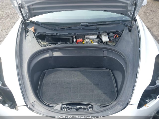 12574402 :رقم المزاد ، 5YJ3E1EA9JF027531 vin ، 2018 Tesla Model 3 Long Range/mid Range مزاد بيع