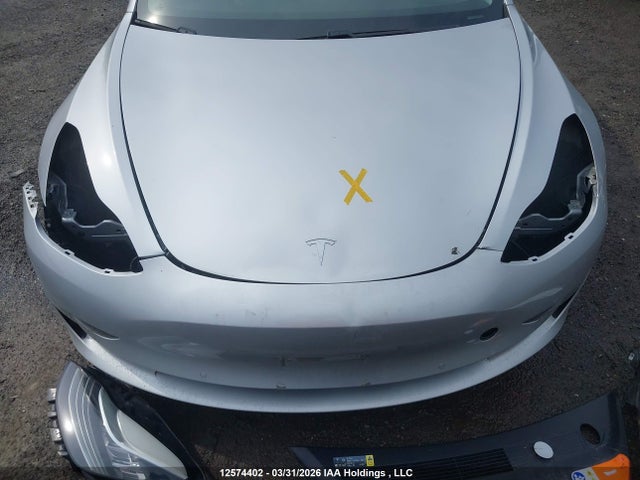 12574402 :رقم المزاد ، 5YJ3E1EA9JF027531 vin ، 2018 Tesla Model 3 Long Range/mid Range مزاد بيع