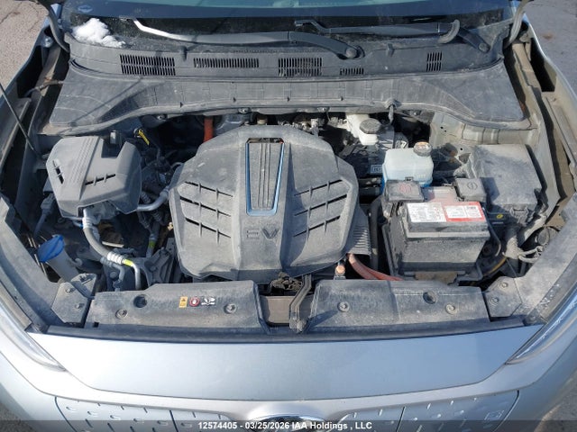 12574405 :رقم المزاد ، KM8K33AGXMU116832 vin ، 2021 Hyundai Kona Electric Ultimate مزاد بيع