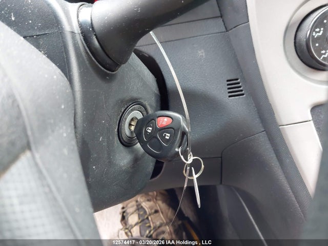 12574417 :رقم المزاد ، 2T1KU4EE6AC211753 vin ، 2010 Toyota Matrix مزاد بيع