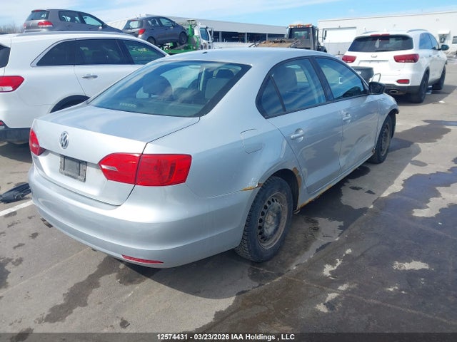 12574431 :رقم المزاد ، 3VW2K7AJ6DM354074 vin ، 2013 Volkswagen Jetta S مزاد بيع