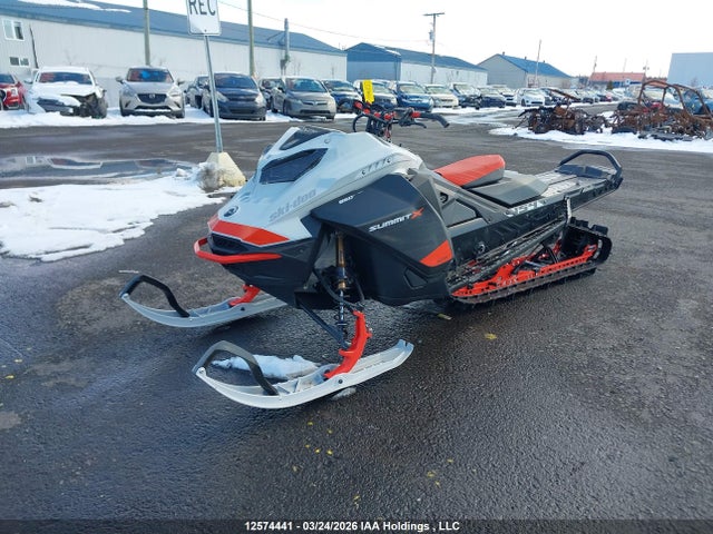 2BPSTGME8MV000040 Skidoo Skidoo