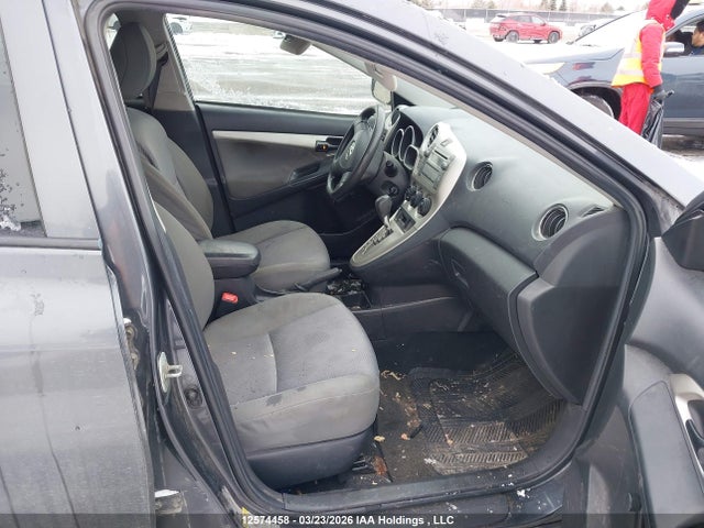 12574458 :رقم المزاد ، 2T1KU40EX9C015334 vin ، 2009 Toyota Corolla Matrix مزاد بيع
