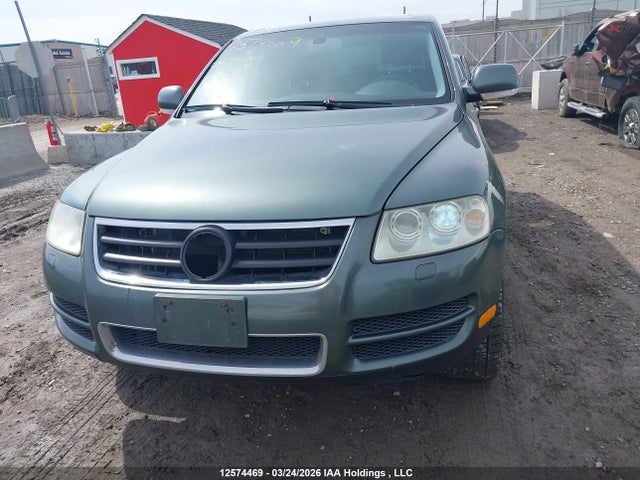 12574469 :رقم المزاد ، WVGCM67L24D048601 vin ، 2004 Volkswagen Touareg 4.2 مزاد بيع