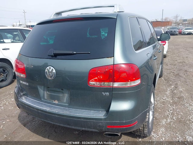 12574469 :رقم المزاد ، WVGCM67L24D048601 vin ، 2004 Volkswagen Touareg 4.2 مزاد بيع