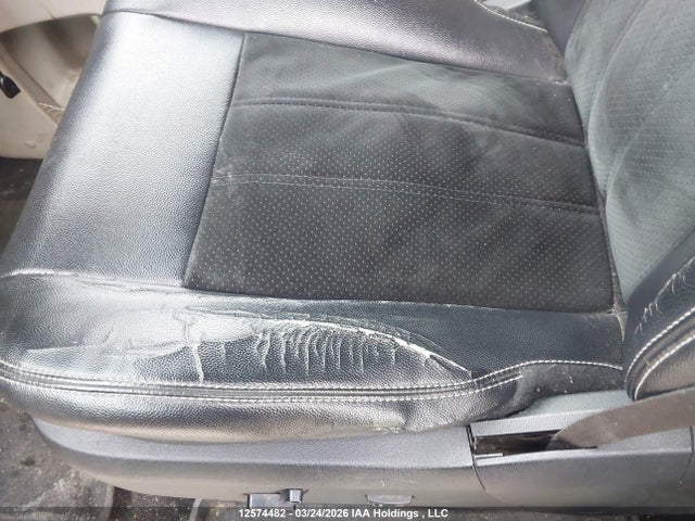 2C4RDGBG9ER204999 Dodge Grand Caravan Se