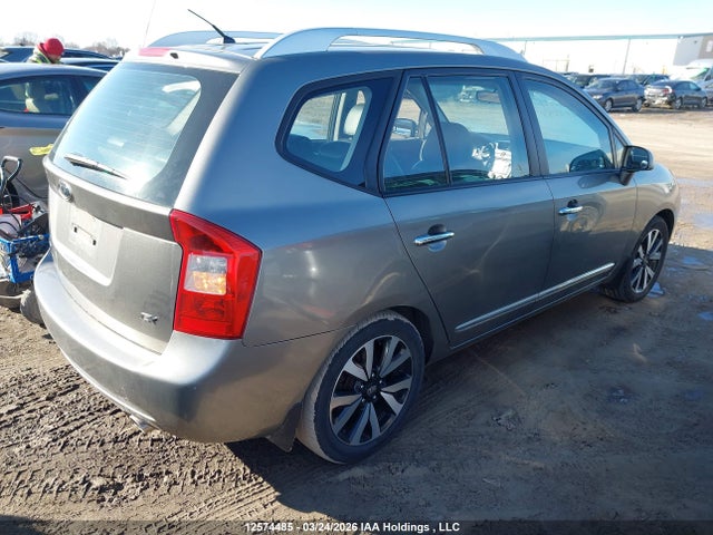 12574485 :رقم المزاد ، KNAHH8C81B7348599 vin ، 2011 Kia Rondo مزاد بيع