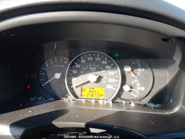 12574485 :رقم المزاد ، KNAHH8C81B7348599 vin ، 2011 Kia Rondo مزاد بيع