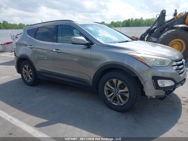 2015 Hyundai Santa Fe Sport 2.4 Base მანქანა იყიდება აუქციონზე, vin: 5XYZT3LB6FG296156, აუქციონის ნომერი: 12574491