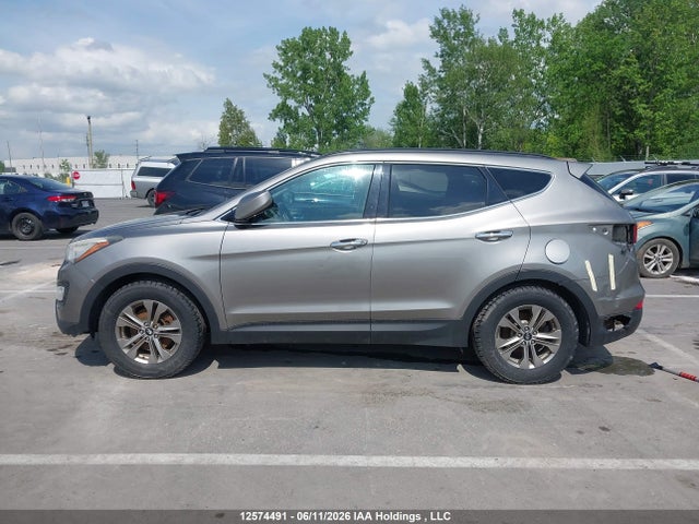 2015 Hyundai Santa Fe Sport 2.4 Base მანქანა იყიდება აუქციონზე, vin: 5XYZT3LB6FG296156, აუქციონის ნომერი: 12574491