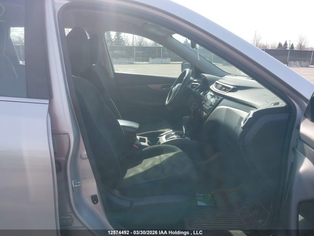 12574492 :رقم المزاد ، 5N1AT2MT4GC788104 vin ، 2016 Nissan Rogue S/sl/sv مزاد بيع