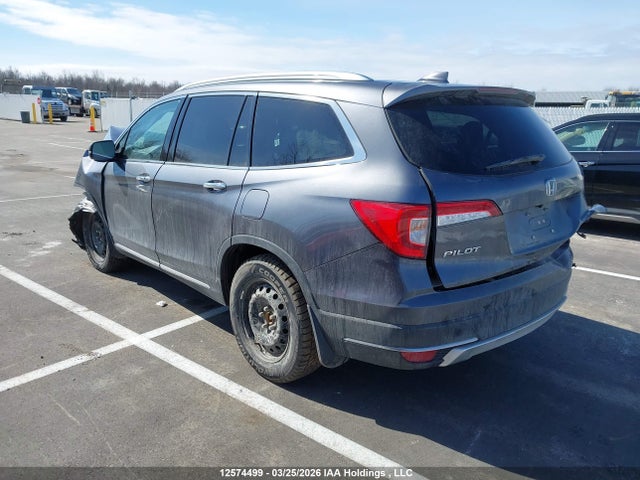 Продажа на аукционе авто 2022 Honda Pilot Touring 8p, vin: 5FNYF6H92NB504503, номер лота: 12574499