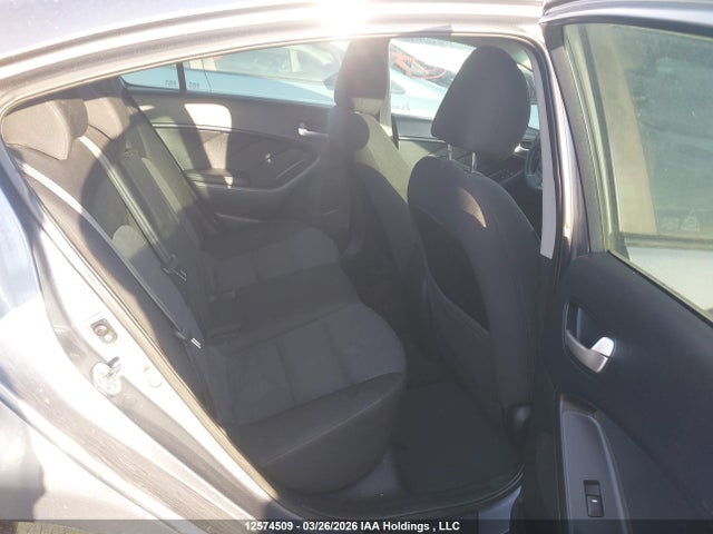 12574509 :رقم المزاد ، 3KPFL4A79HE058390 vin ، 2017 Kia Forte Ex/ex Luxury/ex+/lx/lx+ مزاد بيع