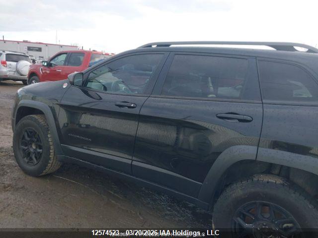 Jeep Cherokee Trailhawk 2015 1C4PJMBS3FW582151 Image 14