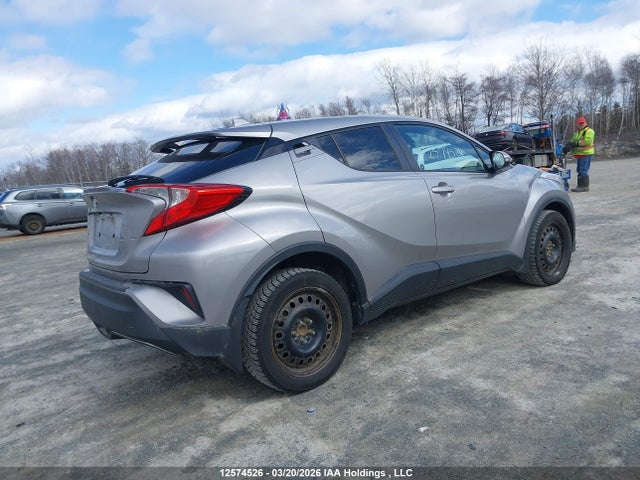 2019 Toyota C-hr Xle/le/limited მანქანა იყიდება აუქციონზე, vin: NMTKHMBX3KR065667, აუქციონის ნომერი: 12574526