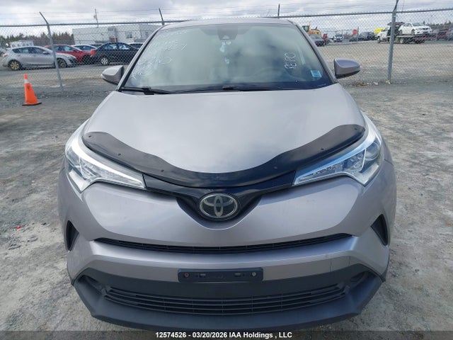 2019 Toyota C-hr Xle/le/limited მანქანა იყიდება აუქციონზე, vin: NMTKHMBX3KR065667, აუქციონის ნომერი: 12574526