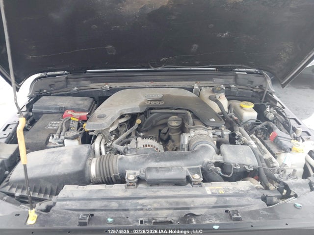 1C4HJXDG8KW663493 Jeep Wrangler Unlimited Sport