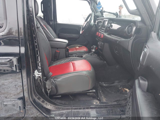 1C4HJXDG8KW663493 Jeep Wrangler Unlimited Sport