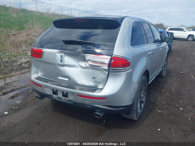 Lincoln MKX 2014 2LMDJ8JK4EBL01891 Image 4