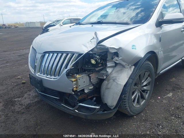 Lincoln MKX 2014 2LMDJ8JK4EBL01891 Image 6