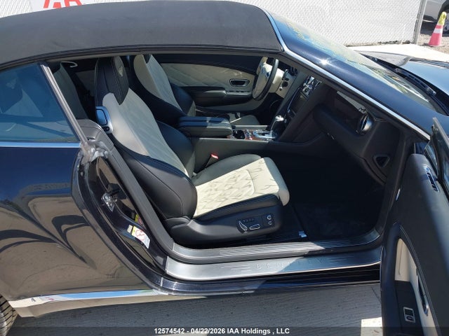 Продажа на аукционе авто 2013 Bentley Continental Gtc V8, vin: SCBGT3ZA8DC084305, номер лота: 12574542