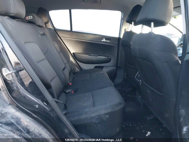 Продажа на аукционе авто 2019 Kia Sportage Lx, vin: KNDPMCAC4K7500315, номер лота: 12516270