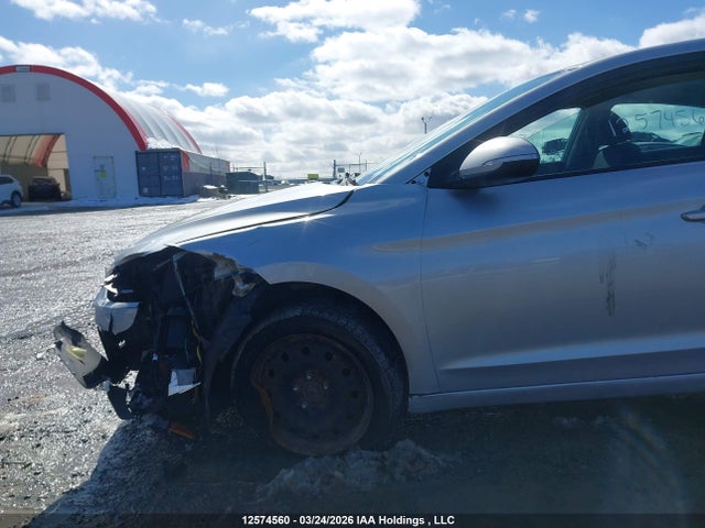 KMHD84LF4HU321296 Hyundai Elantra Se/value/limited