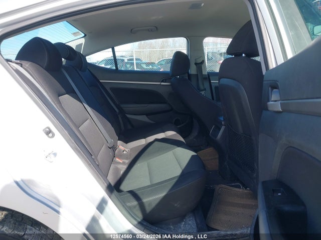 KMHD84LF4HU321296 Hyundai Elantra Se/value/limited