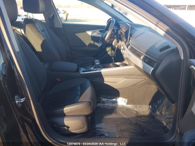 Aukcja sprzedaży 2024 Audi A4 Komfort 45, vin: WAUAAAF42RN005795, numer aukcji: 12574570