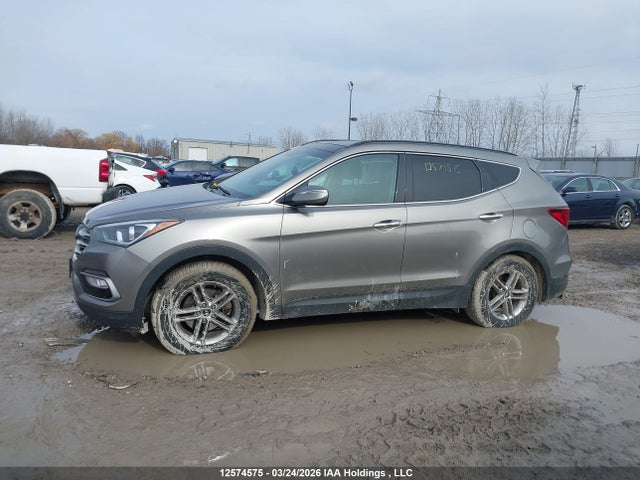 5NMZUDLB6HH050557 Hyundai Santa Fe Sport 2.4 Se