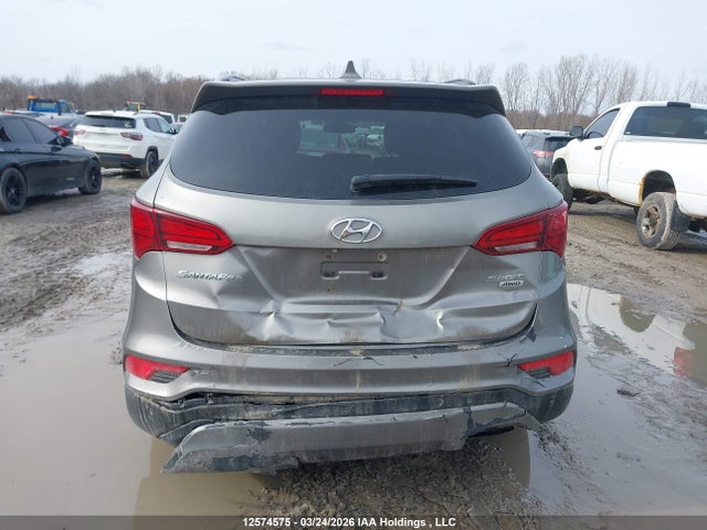 5NMZUDLB6HH050557 Hyundai Santa Fe Sport 2.4 Se