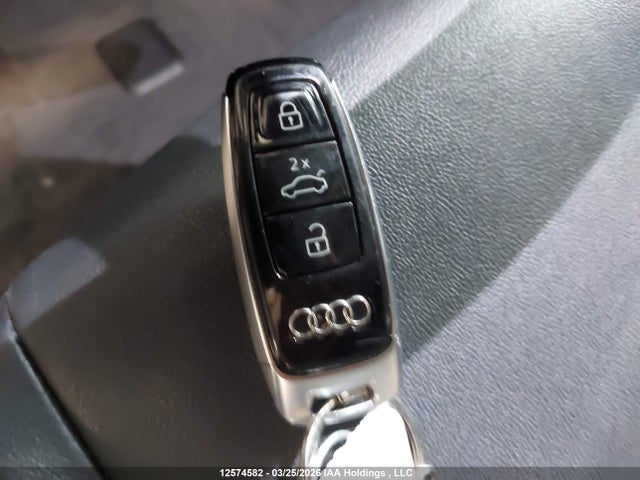 WA1BXBF7XPD016563 Audi Q7