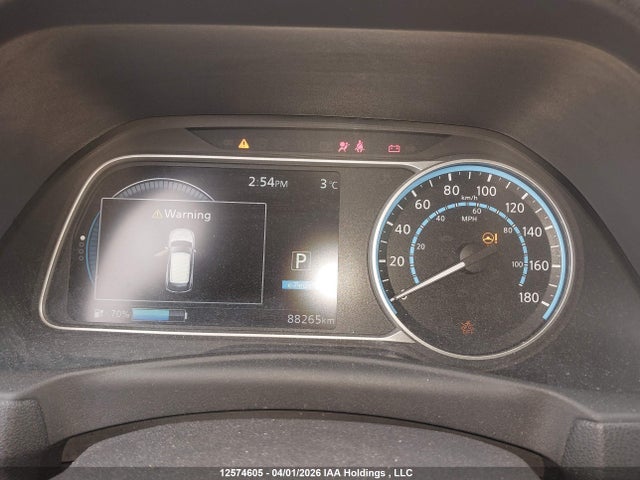 12574605 :رقم المزاد ، 1N4AZ1CP6JC304237 vin ، 2018 Nissan Leaf S/sv/sl مزاد بيع