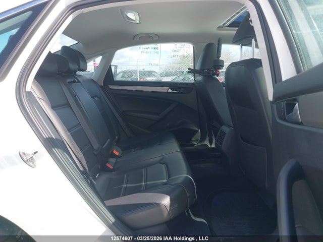 Продажа на аукционе авто 2015 Volkswagen Passat 1.8 Tsi Comfortline, vin: 1VWBS7A30FC092803, номер лота: 12574607