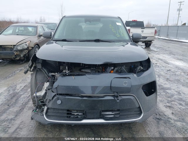 KNDJ33A10P7031853 KIA Soul Ev Limited