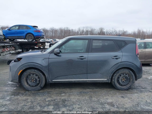 KNDJ33A10P7031853 KIA Soul Ev Limited