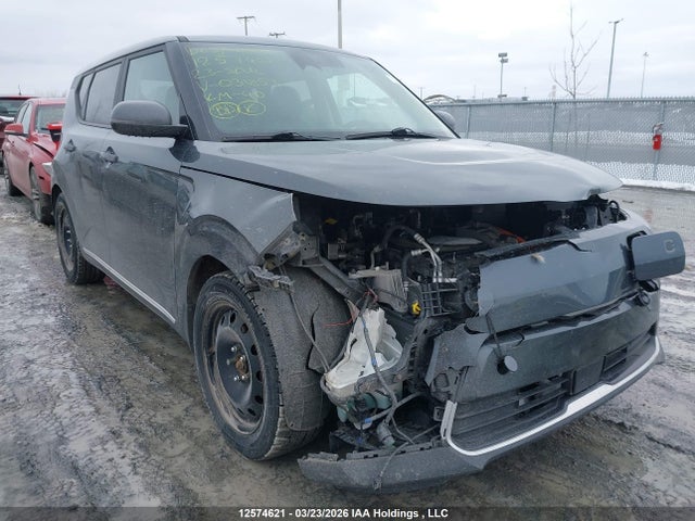KNDJ33A10P7031853 KIA Soul Ev Limited