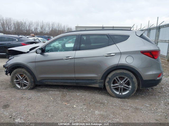 5XYZT3LB0JG521048 Hyundai Santa Fe