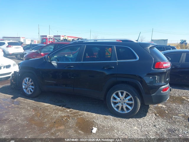 1C4PJMDS5GW146562 Jeep Cherokee Limited