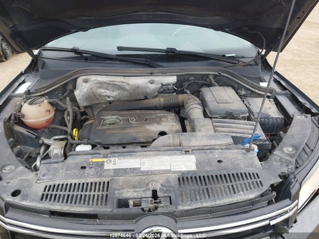 WVGJV7AX0GW587460 Volkswagen Tiguan Comfort/high/r-line/sp Ed