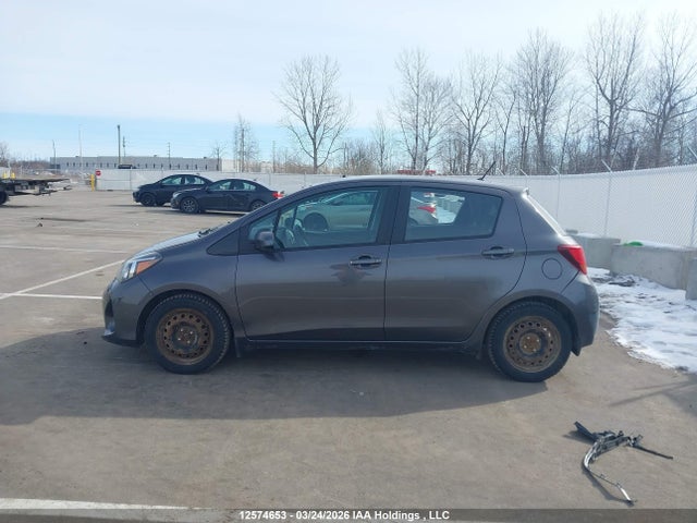 VNKKTUD30GA070038 Toyota Yaris L/le/se