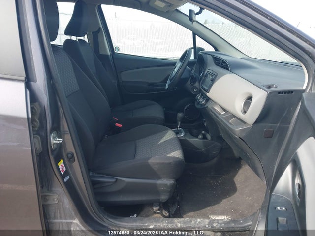VNKKTUD30GA070038 Toyota Yaris L/le/se