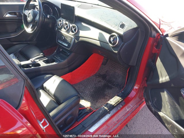 WDDSJ4GB7HN403689 Mercedes-Benz CLA 250 4MATIC