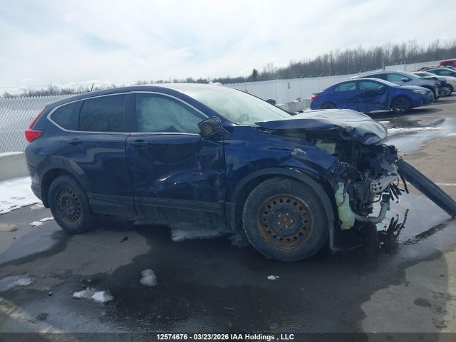 2HKRW2H28HH135944 Honda CR-V LX